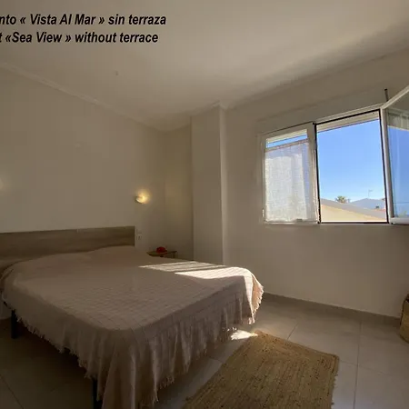 Апартаменты Denia's Beach House Дения